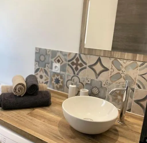 Semesterbostad Duplex Avec Terrasse Figari (Corsica)