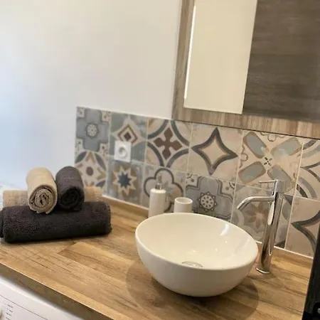 בית נופש Duplex Avec Terrasse פיגארי