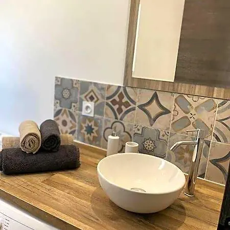Duplex Avec Terrasse * Figari (Corsica)